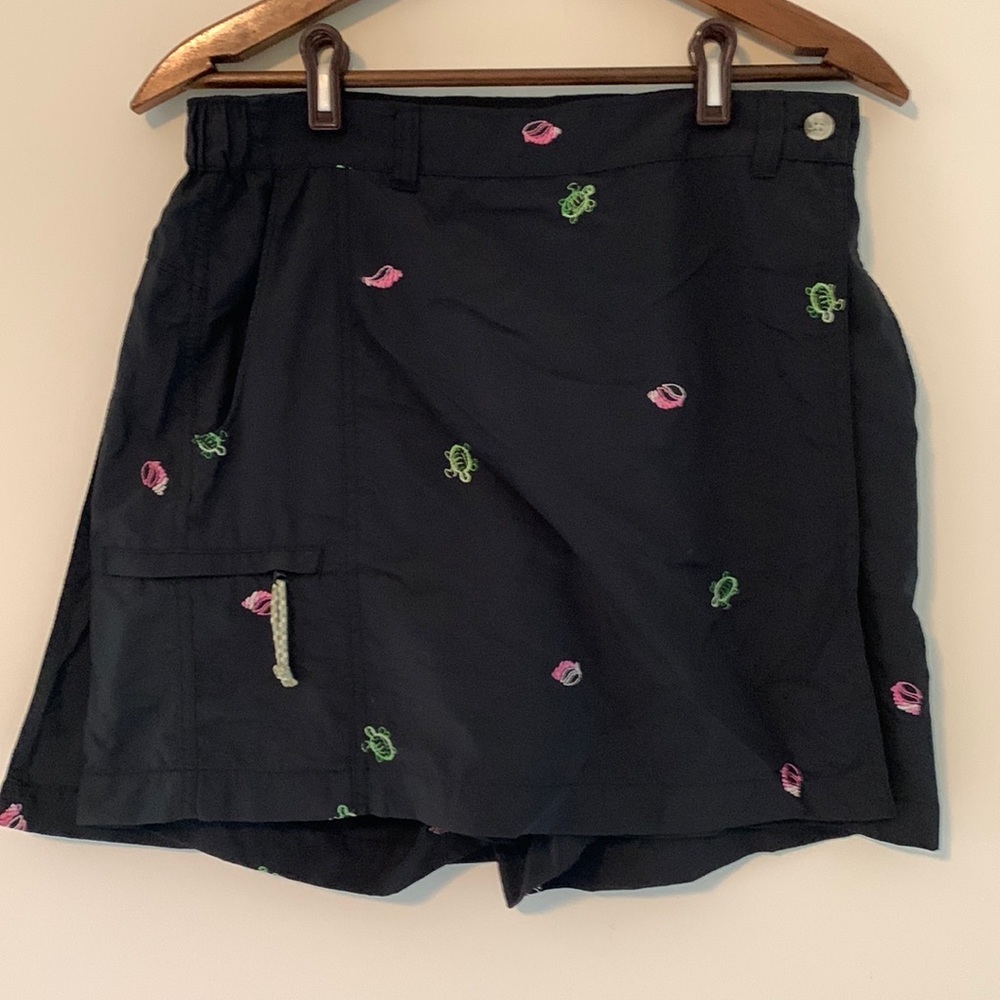Columbia Skort w/ Embroidery Size M